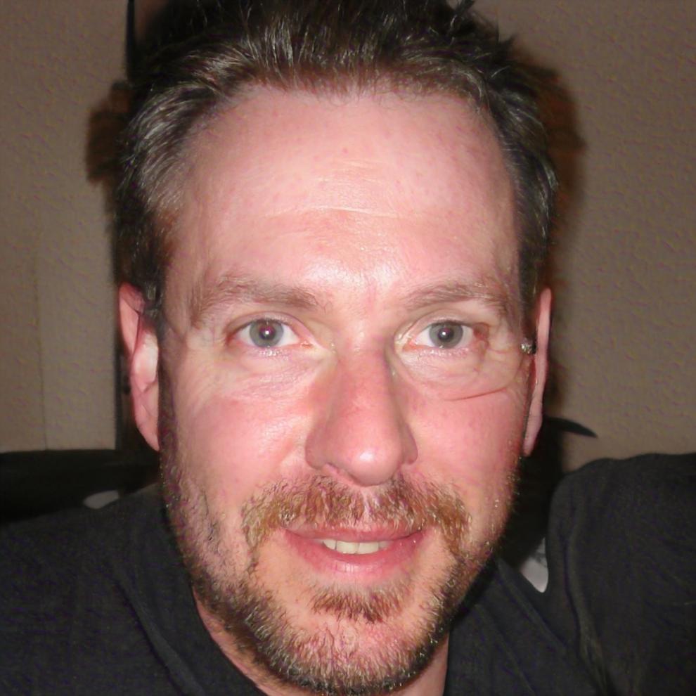 Theron Mulgrew, Lead Research Analyst